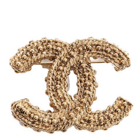 chanel broche goud|Chanel brooch jewelry.